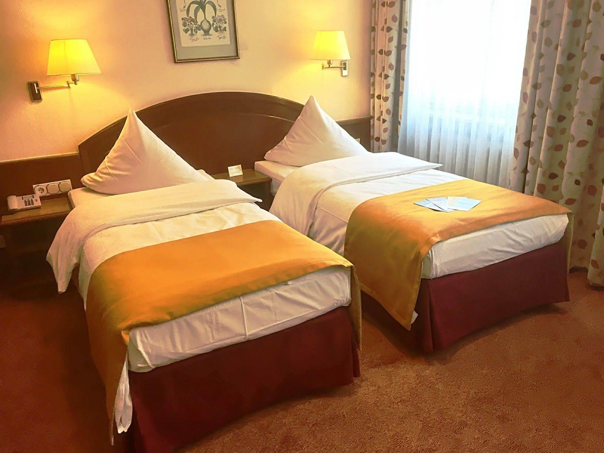Partner Hollaender Hof Hotel 3*